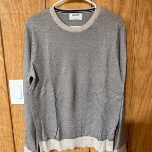 Old Navy Men's Gray and Cream Crewneck Sweater